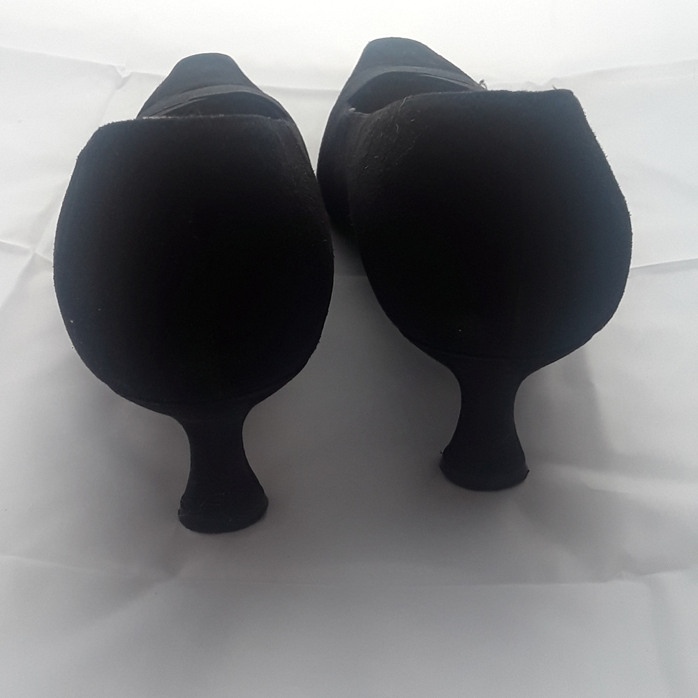Stuart Weitzman Vintage Expo Blk Suede Pumps - Picture 3 of 5